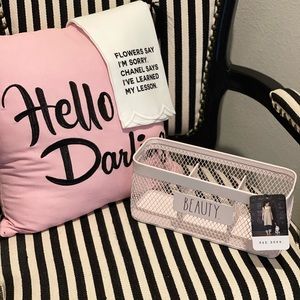 Rae Dunn, Baby Pink w/Black “BEAUTY” Only 1 Left